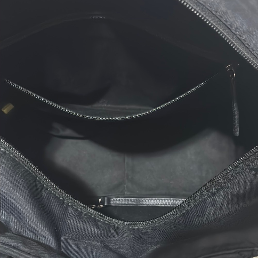 Chanel Authentic Nylon Paris New York Matrasse Coco Mark Tote Bag Black (VGUC) - Picture 8 of 16